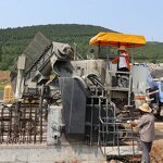 Concrete Curb Paver Manufacturer - 1.3m Small Automatic Slipform Paver