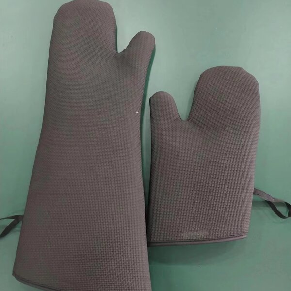 Silicone Oven Mitts Manufacturer - Custom Logo Printed