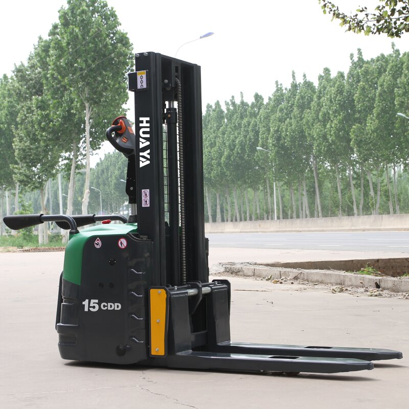 Semi Electric Stacker Manufacturer - Lift Height 3m-7m CE ISO New Energy Stacker Crane