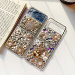 Luxury Phone Case Supplier - Diamond Crystal Flower Chain
