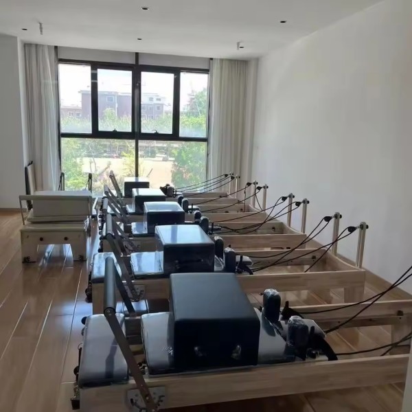 瑜伽大健身器材核心床私人教学软家折叠普拉提改革