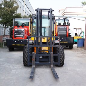 Rough Terrain Forklift Supplier - 2-7 Ton 4x4 All Terrain Bulk