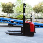 Electric Pallet Stacker Factory - SONCA 1.5-2T Stand Drive Hydraulic