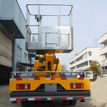 Advertising Installation Truck Supplier - 2020 New with Basket