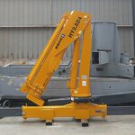 China Crane Truck Manufacturer - 2.8 Ton Folding Boom