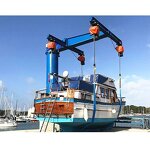Cantilevered Yacht Crane Manufacturer - Specially Designed