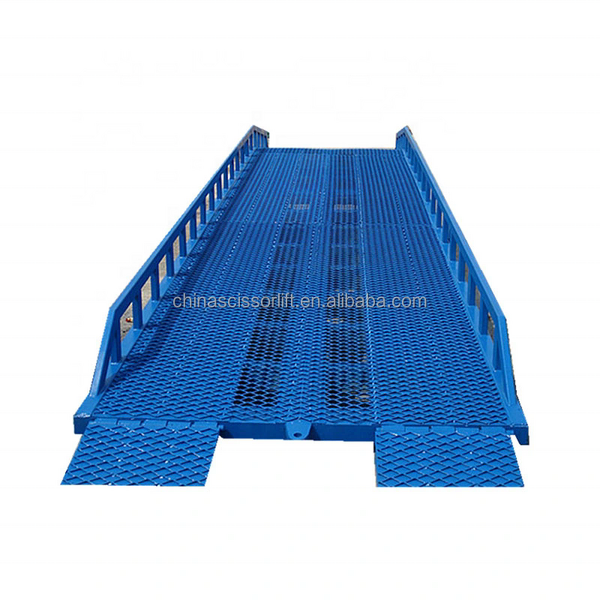 Steel Frames Dock Ramps Manufacturer - Metal Construction with