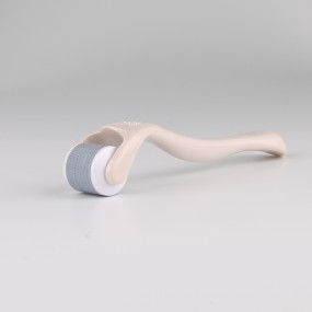 CE RoSH Beige Miconeedling Skin Roller 540 Selectable Needle Length 0.2 mm to 3mm Hair Regrowth Facial Beauty Derma Roller