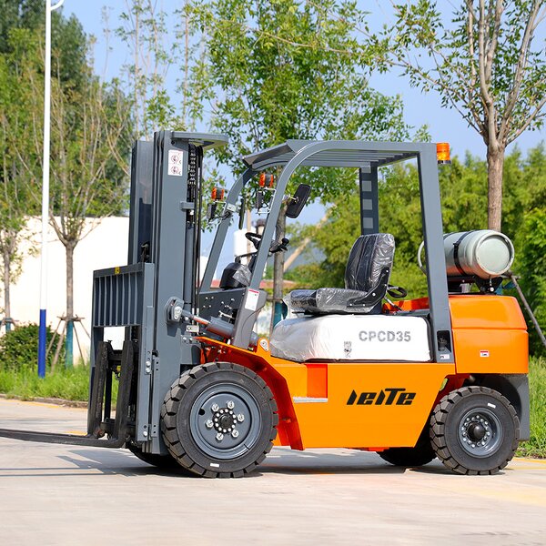 Rough Terrain Forklift Manufacturer - 2-5 Ton 4WD Diesel with Attachment