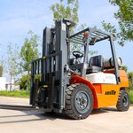 Rough Terrain Forklift Manufacturer - 2-5 Ton 4WD Diesel with Attachment