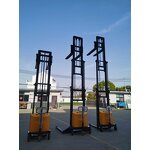 Electric Pallet Stacker Manufacturer - 1-2T Battery Semi Electric Stacker