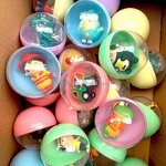 Capsule Toy Manufacturer - 75 mm Twisted Egg Plastic Capsule Toy
