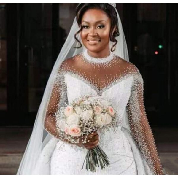 Plus Size Mermaid Wedding Dress Manufacturer - OEM Sexy Lace Halter Gown