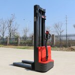 Electric Pallet Stacker Manufacturer - OEM/ODM 1-2 Ton Self Loading Electric Stacker