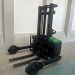 Electric Stacker Manufacturer - OEM/ODM 1.5ton Portable Off-road 3000mm Stacker