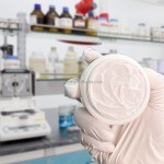 在库存桶面霜化妆品半成品熊果苷烟酰胺保湿皮肤美白明亮面霜