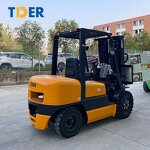 Forklift Attachment Manufacturer - TDER Bale Brick Paper Roll Clamp 2-3.5