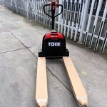 Electric Pallet Truck Manufacturer - TDER Wholesale in Stock 7 Days 1.5-2t