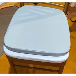 Dining Chair Supplier - French Style 5cm Thick Foam Cushioned