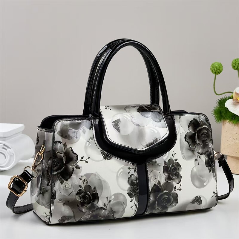 Shoulder Bag Factory - OEM/ODM Custom Wholesale Small PU Quilted Bag with Flower