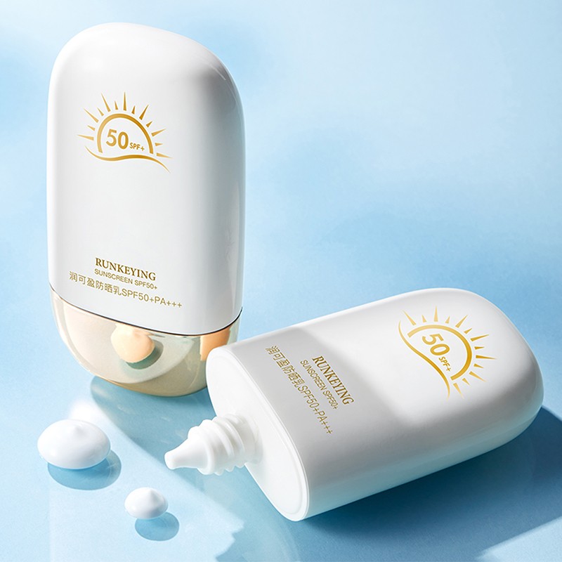 Moisturizing Lightweight Cream with Broad Spectrum UVA UVB Defense for Daily Face and Body Protection SPF50 Sunscreen