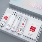面部护理供应商制造商实现明亮清晰的皮肤美白和暗斑去除亮肤护理套装