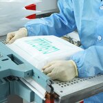 Cleanroom Wiper Factory - OEM/ODM Custom Lint Free Polyester Soft Hand Edge