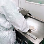 Cleanroom Wipes Factory - OEM/ODM Sterile Meltblown Polypropylene Pre-Weted IPA