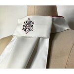 Stock Tie Factory - OEM White Color Fabric Ready Tied Dressage Competition