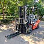 Diesel Forklift Manufacturer - OEM LTMG Hot Sell 3 Tons with 3 Free Full Stages Mast
