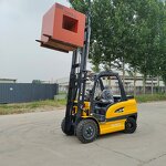 Electric Forklift Manufacturer - OEM Runtx 4 Wheel 2-8 Ton 80V Li-ion