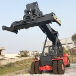 Reach Stacker Manufacturer - OEM 45 Ton for Container Handling