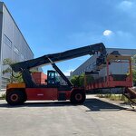Reach Stacker Manufacturer - OEM 45 Ton for Container Handling