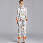 Silk Pajamas Manufacturer - OEM Women's Long Sleeve Printed Two Sets Home Wear