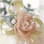 Flower Basket Factory - OEM Western Style White with Handle for Party Celebration Favors