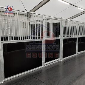 Portable Run-in Shed Factory - OEM HDG Horse Stall Fronts with HDPE Panel