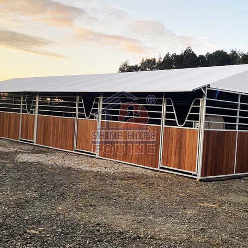 Portable Barns Factory - OEM Stall Panels Steel Stables for Horses