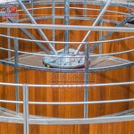 Horse Walker Factory - OEM Equine Training Machine Hot with Charged Pushers Tube Fence