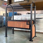 Horse Crush with Tray Manufacturer - OEM Stable and Safe Examination Inspection Stand