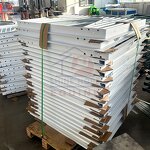 Horse Stable Windows Factory - OEM Heavy Duty Polycarbonate Ventilation Weatherproof Panels