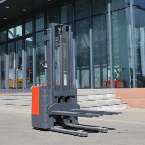 Brand New Electric Pallet Stacker Factory - OEM 1.5t Walkie Pallet Stacker Original Price
