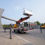JMC Truck Mounted Aerial Lift Factory - OEM High 32M All-Terrain for Outdoor Jobs