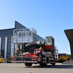 China Factory Price Aerial Work Platform Manufacturer - OEM Euro 5 Anti-slip Flexible Lifting