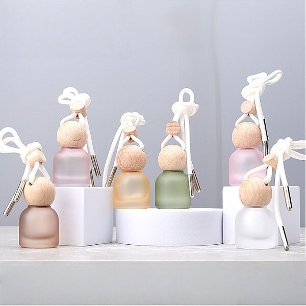 Hanging Car Aroma Bottle Diffuser Factory - OEM Wholesale 10ml Frosted Empty with Wood