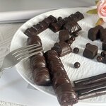 Chocolate Model Factory - OEM Custom Kinder Vanilla Bean Square