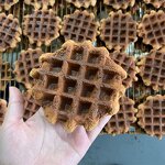 Waffle Model Factory - OEM Custom Chocolate Caramel Honeycomb Shape