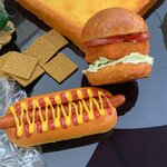 Burger Model Factory - OEM Custom Artificial Bread Chicken Chops