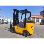 LPG Gas Forklift Manufacturer - OEM China 1.5-4T Japan Engine Nissan K25 Triple