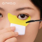 o.o.o睫毛辅助笔刷工具保护假睫毛挡板梳子化妆品塑料刷卷发器