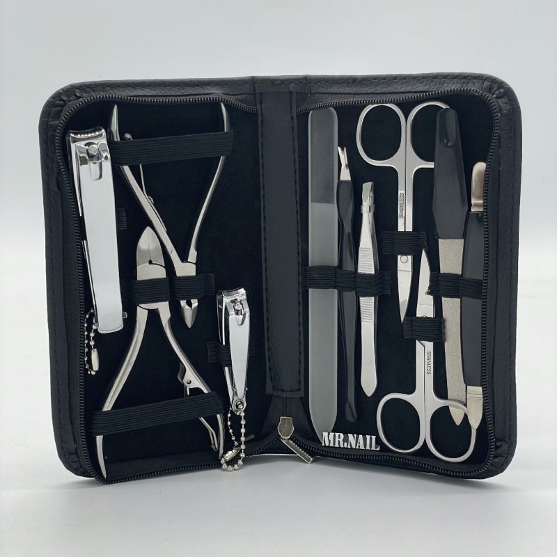 Factory Made Popular Beauty Set Custom logo Professional Pedicure Kit Manicure Set